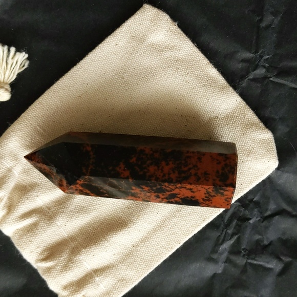 Mahogany Obsidian Point - Picture 2 of 8